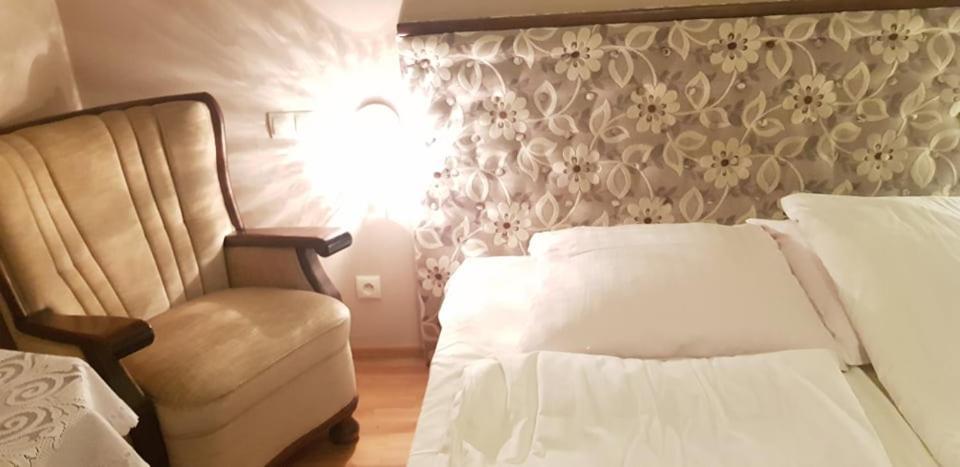 Hotel Radzewice Εξωτερικό φωτογραφία